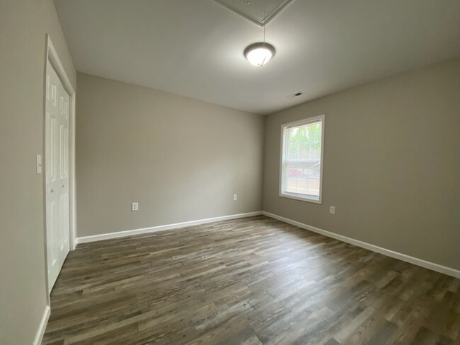 Building Photo - New Construction 2 bedroom, 2 bath duplex