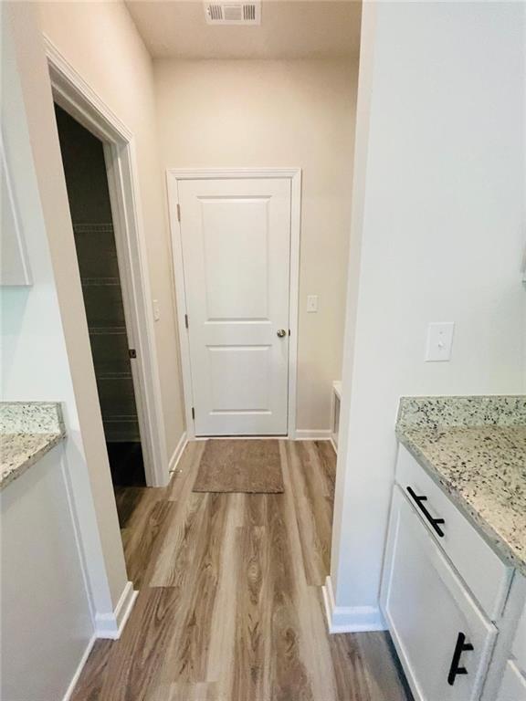 Building Photo - 4218 Oakwood Ter Ct