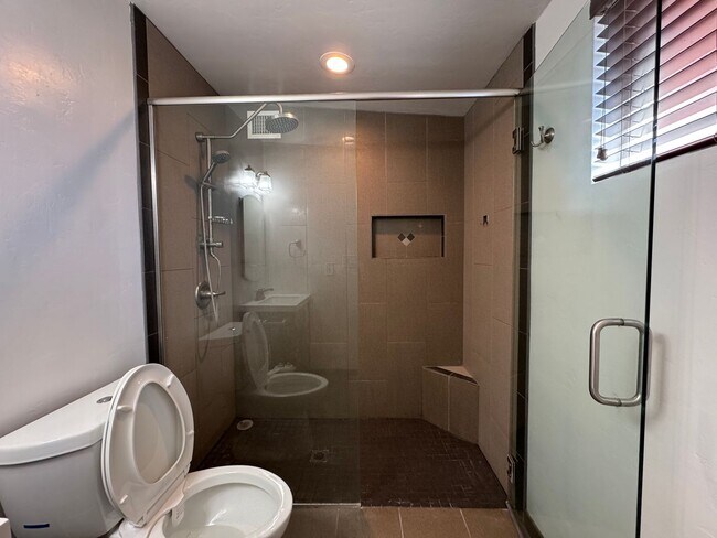 Building Photo - 3BR/2BA/2CG, with POOL, 1,396 sq.ft. rental in Sierra Vista, AZ