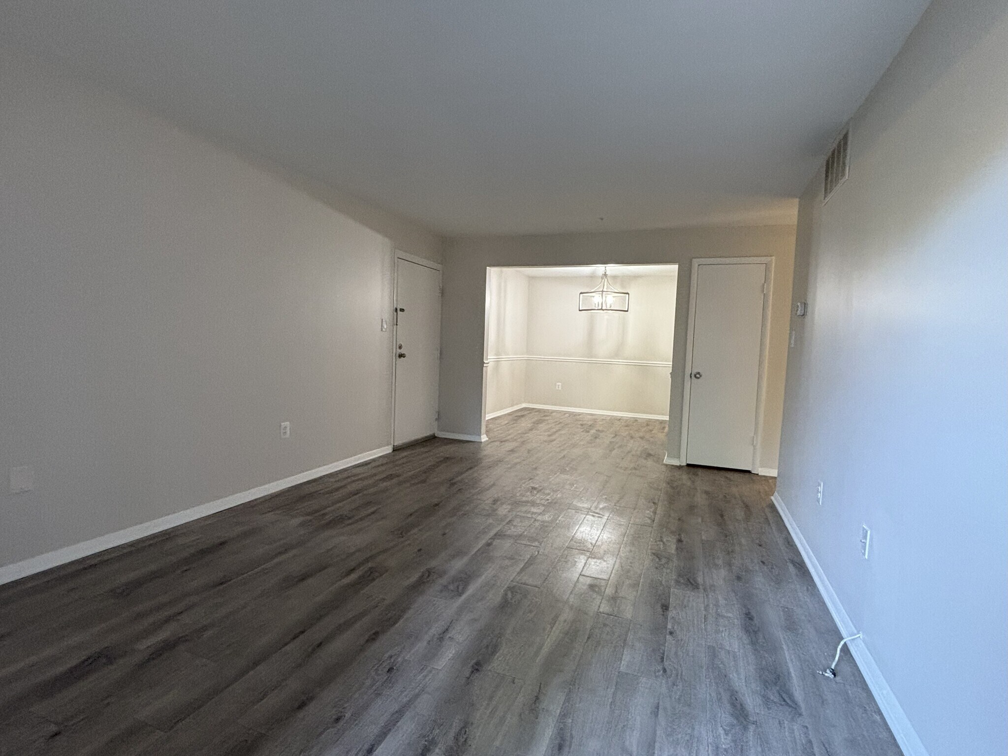 Building Photo - 7908 Pearlbush Dr