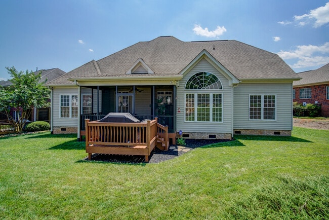 Building Photo - 5 BR, 3 BA Home Quiet Cul de Sac, Convenie...