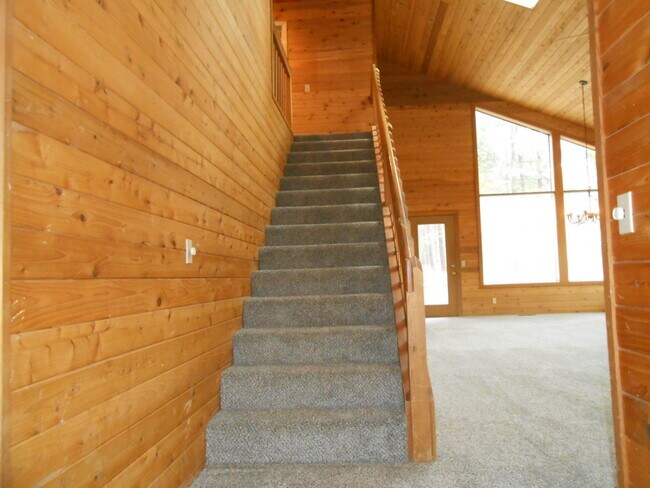 Building Photo - 13784 Partridge Foot