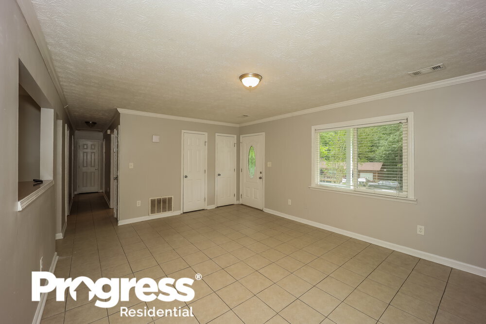 Building Photo - 5539 Hall Cir