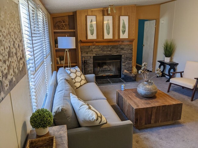 Building Photo - Great Home Near Lake Tomahawk!