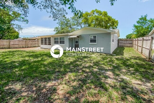 Building Photo - 3 Bedroom Pet-Friendly Home in Holiday, FL...