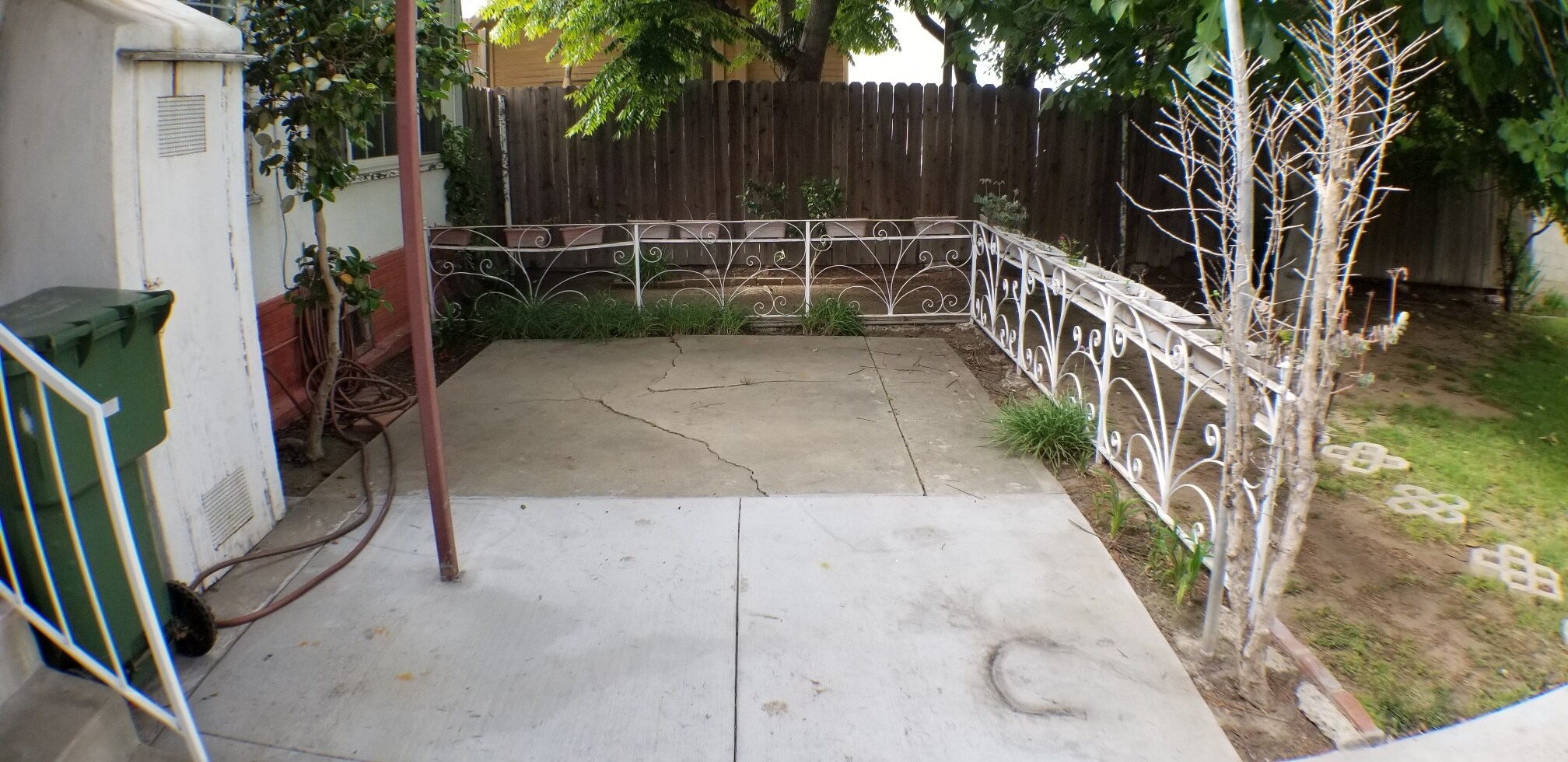 Rear patio - 512 S Flower St