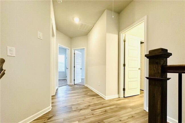 Building Photo - 4029 Brookmont Wy