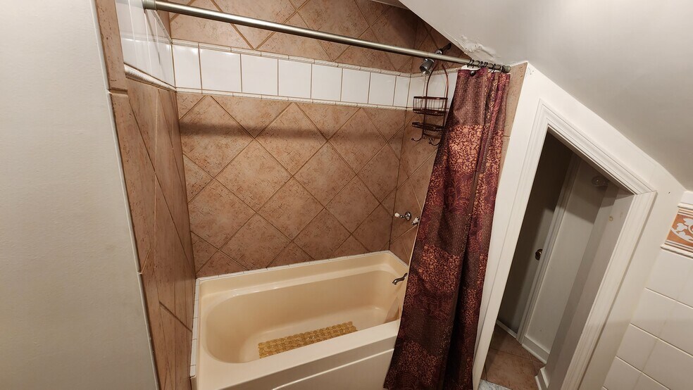 Bathroom - 840 East Ave