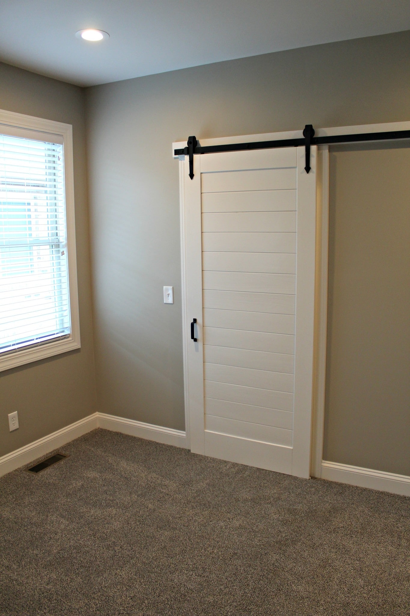 Master Bedroom - 4623 6th Ave