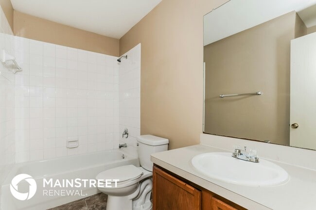 Building Photo - 1435 Sax Leigh Dr