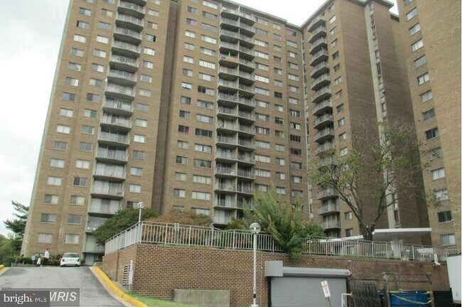 Building Photo - 1836 Metzerott Rd