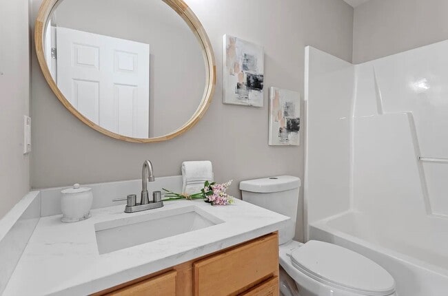 Building Photo - 5340 Big Bass Dr