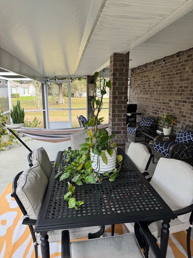 Building Photo - 29 Postman Ln