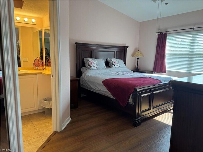 Building Photo - 26660 Rosewood Pointe Dr