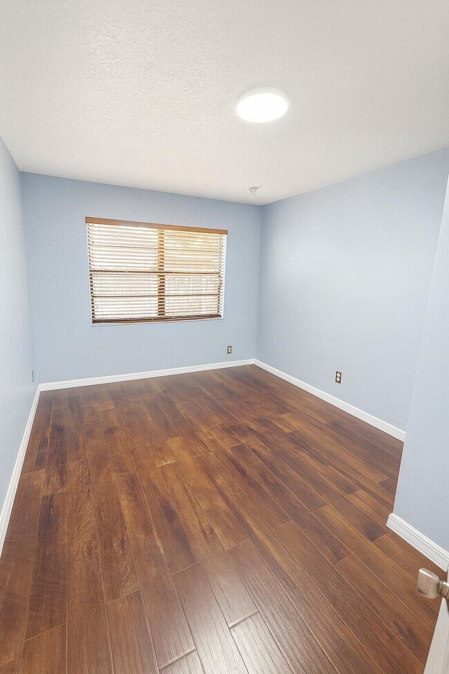 Building Photo - 6242 NW 1st St