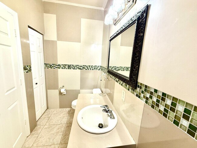 Building Photo - 3162 Via Poinciana