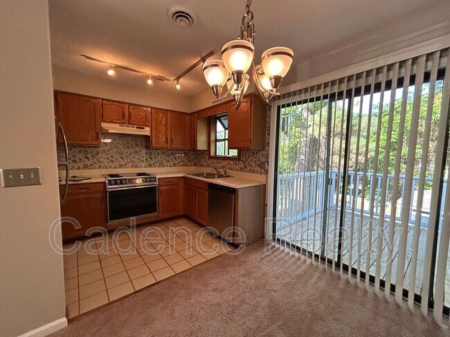 Building Photo - 4194 Spirea Dr
