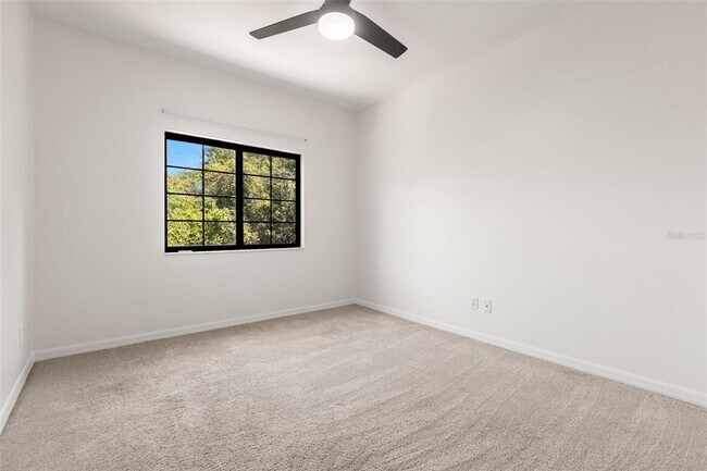 Building Photo - 13118 Logan Captiva Ln