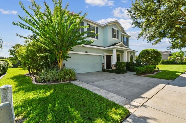Building Photo - 12320 Fairlawn Dr