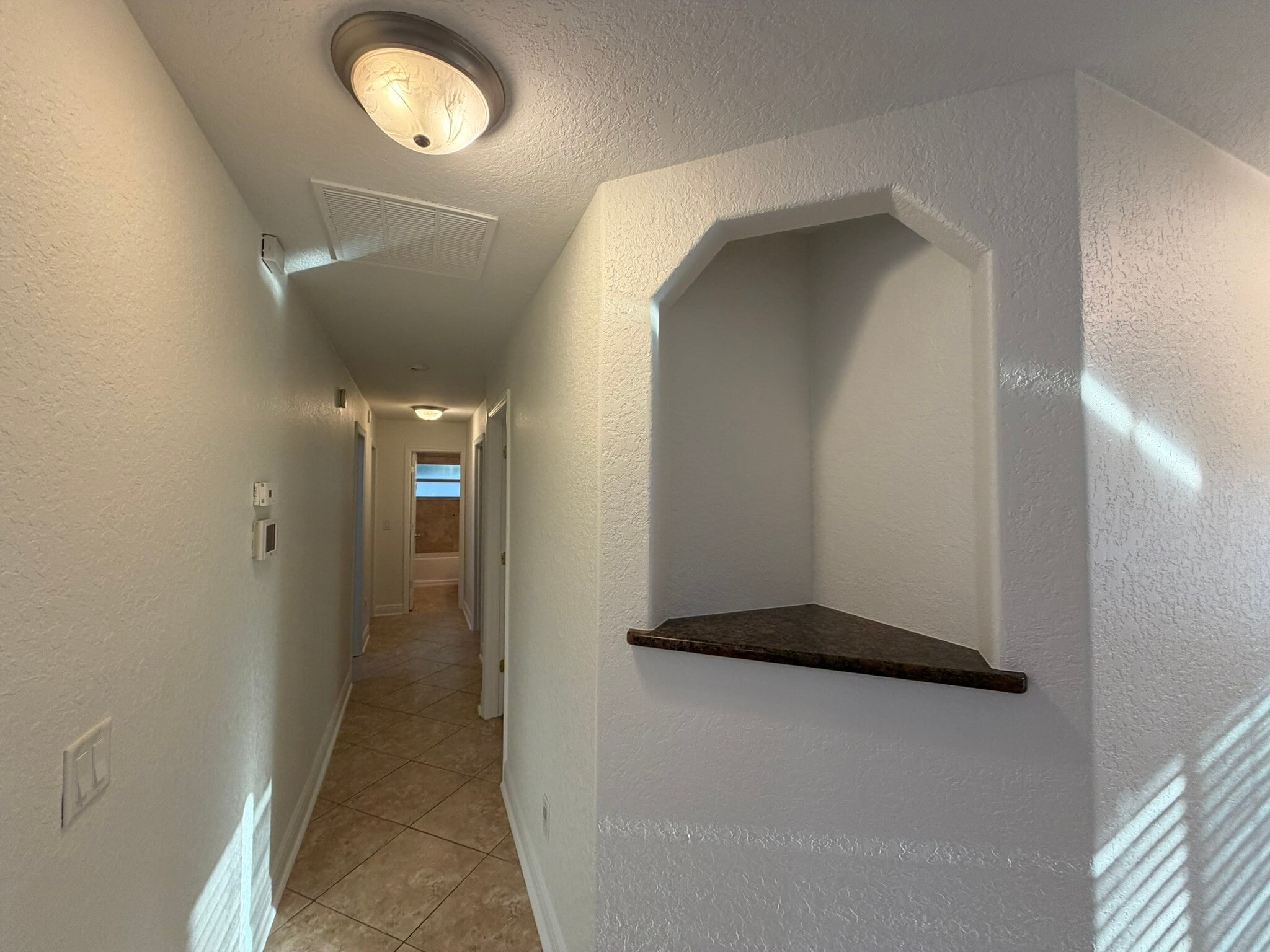 Building Photo - 8445 Indian Wells Ct