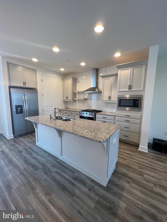 Building Photo - 1410 Market House Ln