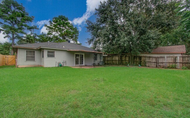 Building Photo - 3626 Songwood St