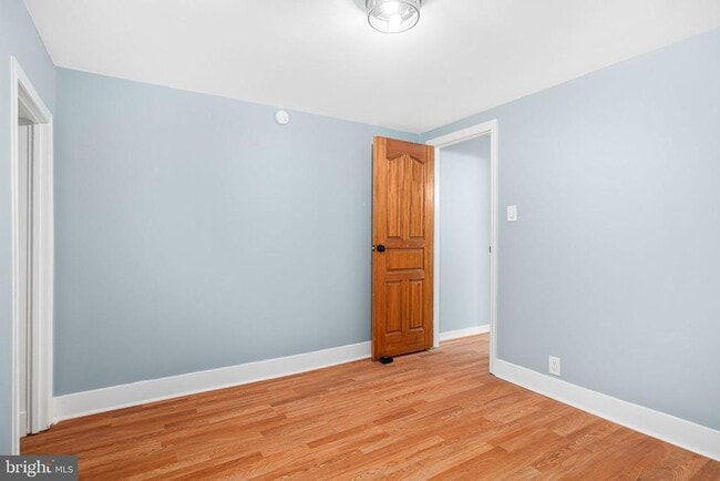 Building Photo - 1152 S 15th St