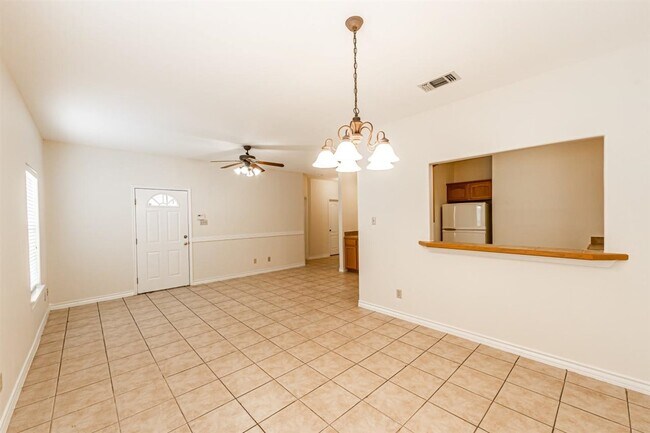 Building Photo - 9804 Cantera Ct