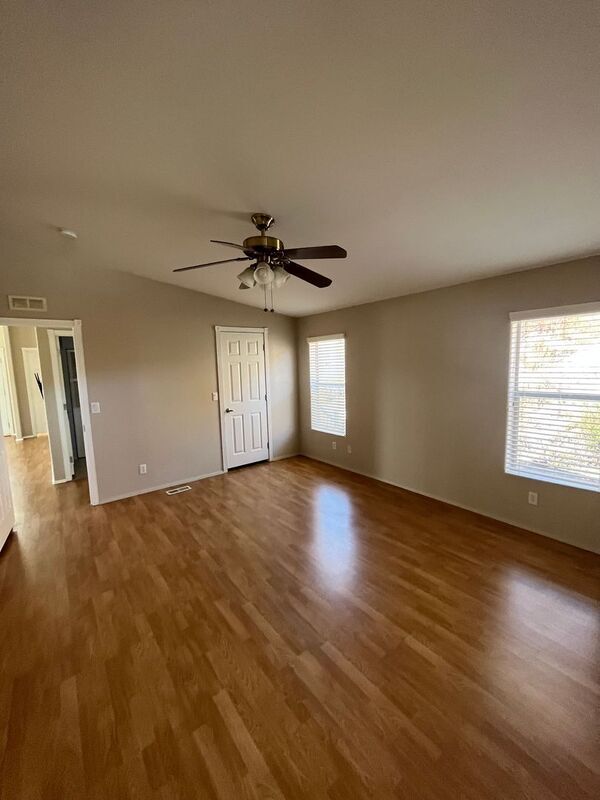 Building Photo - 35109 CA-79