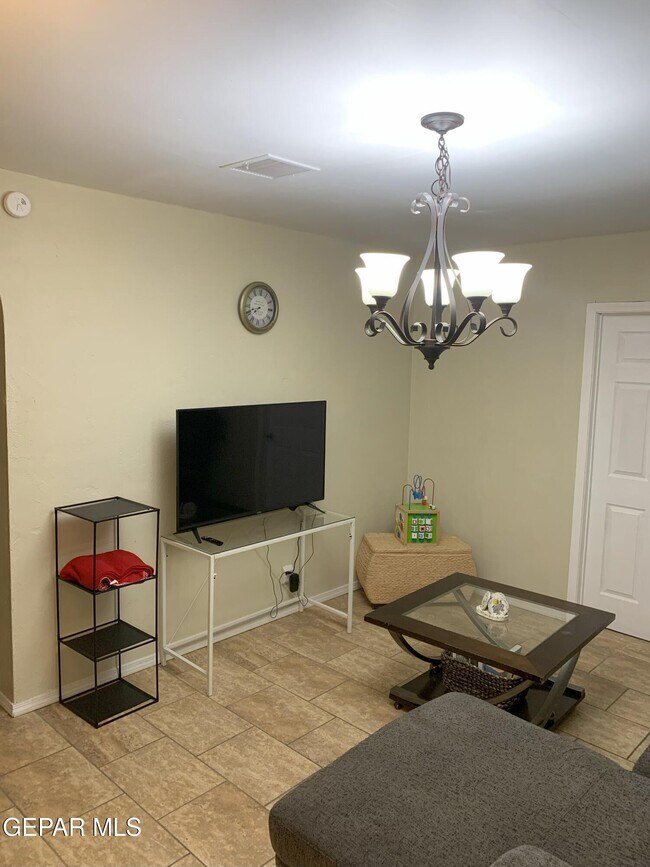 Building Photo - 5909 Trowbridge Dr