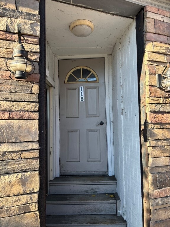 Building Photo - 118 S Main St