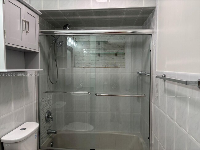 Building Photo - 29523 SW 144th Ct