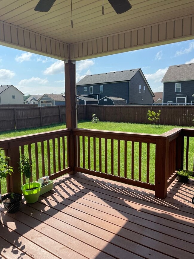 Building Photo - 1046 Christian James Ct