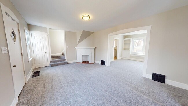 Building Photo - Cudell / West Boulevard Area - 3 bedroom/1...