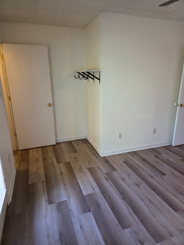 Building Photo - 1511 Medland Rd NW