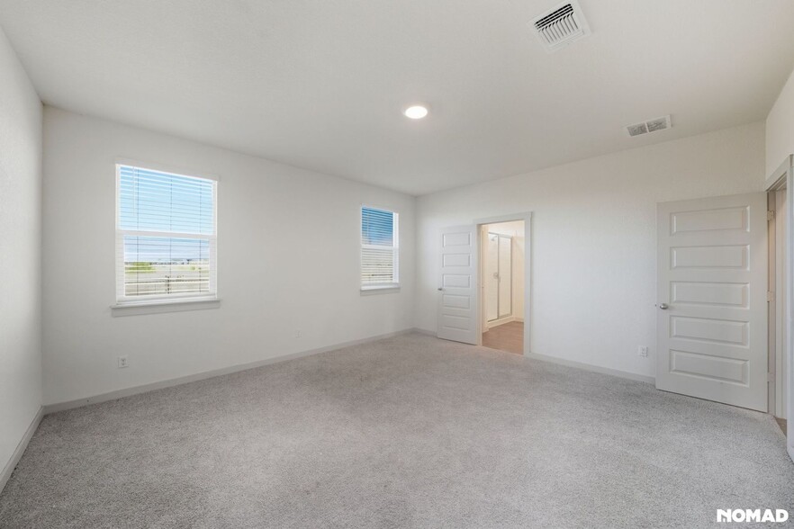 Building Photo - 210 Big Cypress Byu Rd