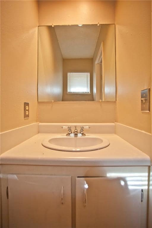 Building Photo - 311 Willow Ave