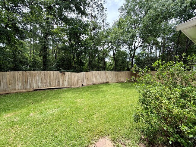 Building Photo - 4006 Hunnington Dr