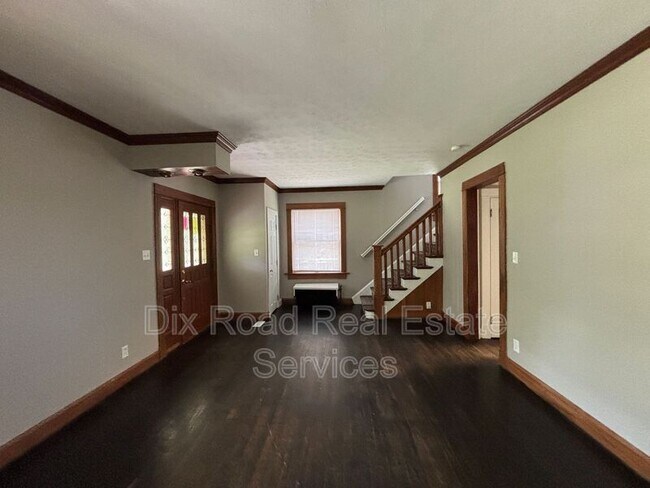 Building Photo - 1501 Glenbeck Ave