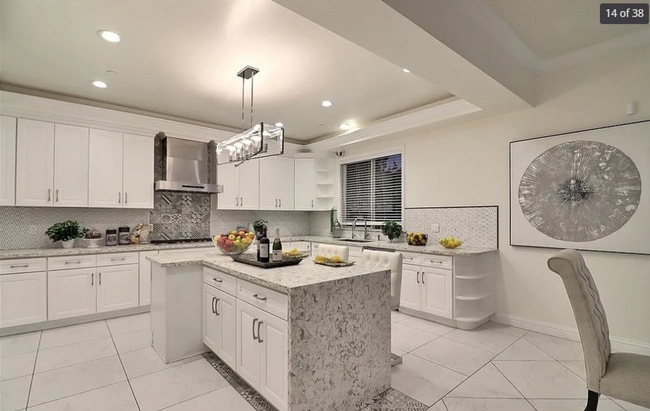 Building Photo - Now Leasing: Modern Arcadia Home – 4 Beds, 4 Baths, Premium Kitchenaid Kitchen, Three-Car Garage ...