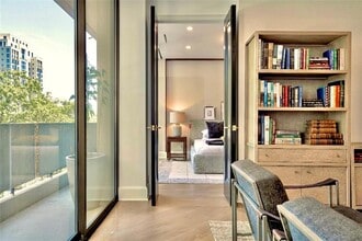 Building Photo - 2575 Peachtree Rd NE