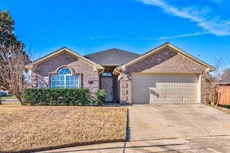 Building Photo - 4914 Brazoswood Cir