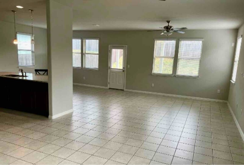 Building Photo - 400 Eagle Brook Ln