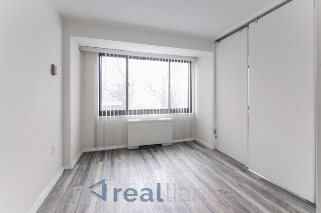 Building Photo - 5410 Connecticut Ave NW