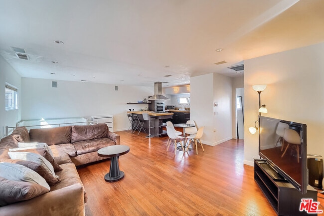 Building Photo - 109 Dudley Ave