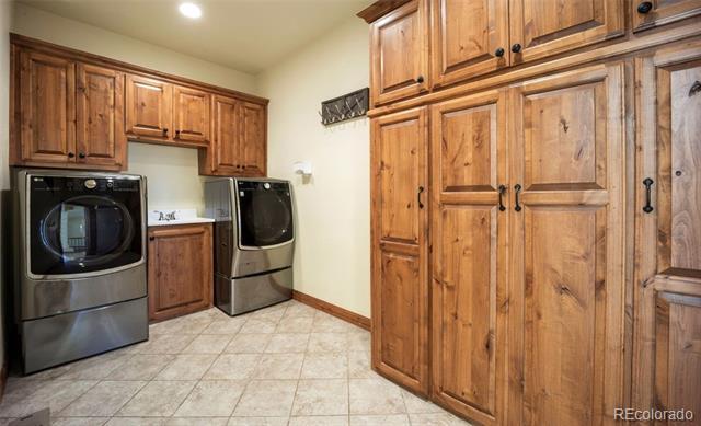 Building Photo - 18525 Glenthorne Ln