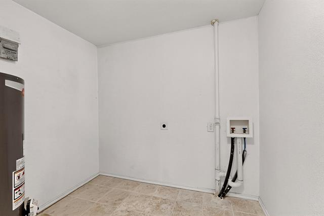 Building Photo - 5645 Santa Fe Ave