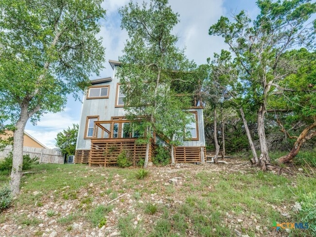 Building Photo - 238 Ledgeview Dr