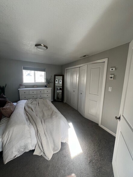 Building Photo - 4728 Zuni Street
