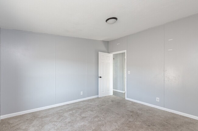 Building Photo - 20945 Via Duran Point